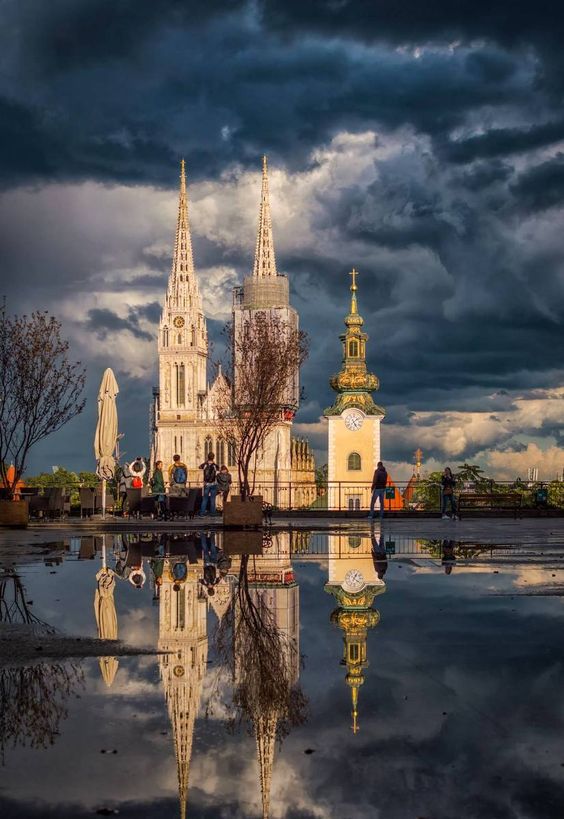 Katedrala, pogled sa Strossmayerovog šetališta
